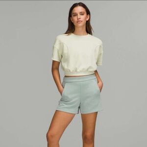 Lululemon softstreme shorts size 2